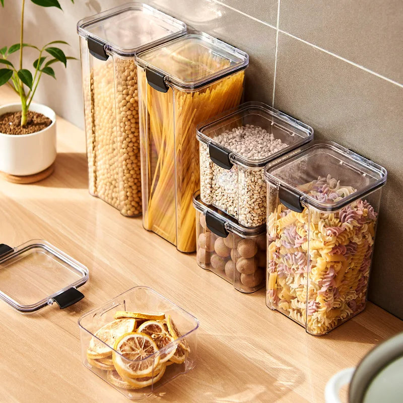 Potes selados de plástico para cozinha